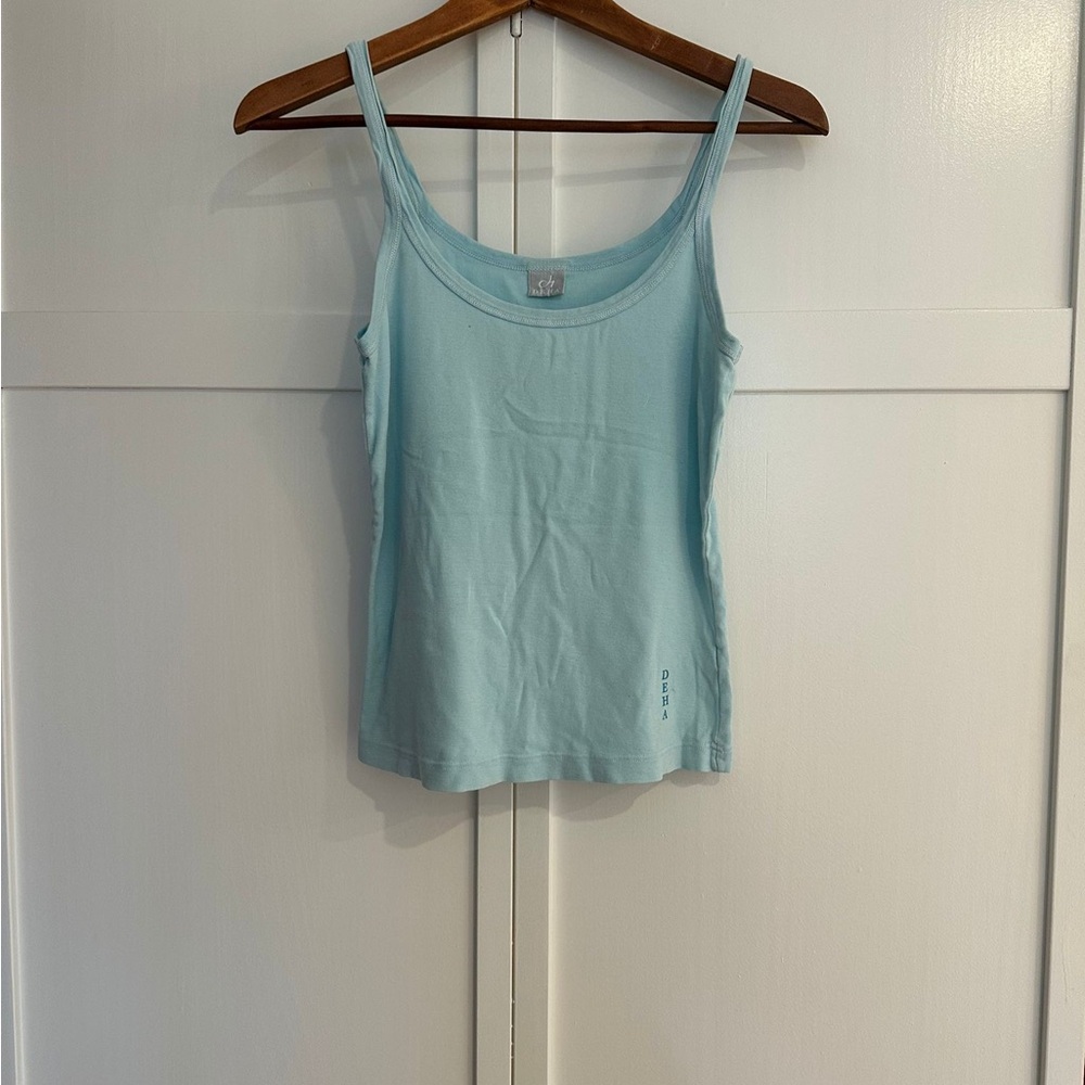 2 tank tops - Light Blue and Pink